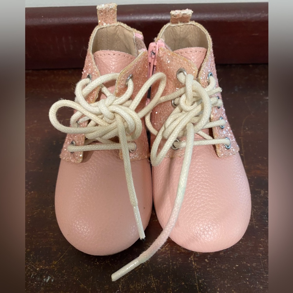 Little Toe Co.Pink Kids Glitter Toddler’s Ankle Booties. - Picture 5 of 9